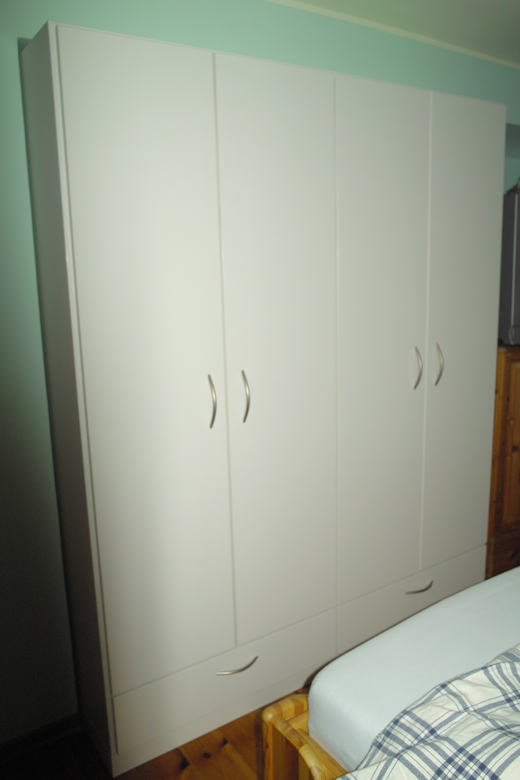 Kundenbilder von Schränken ohne Schrägen nach Maß | deinSchrank.de