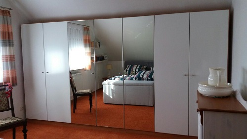 Kundenbilder von Schränken mit Schrägen nach Maß | deinSchrank.de