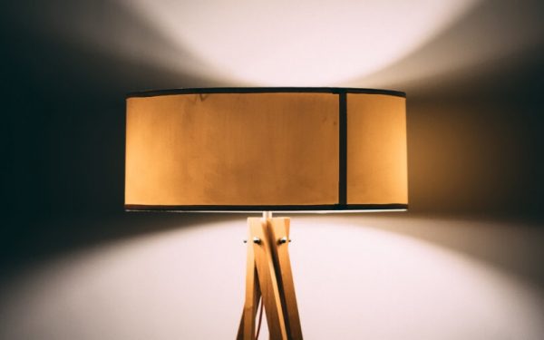 Schrankgeruch wirksam entfernen | deinSchrank.de