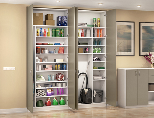 Mehzweckschrank im Flur